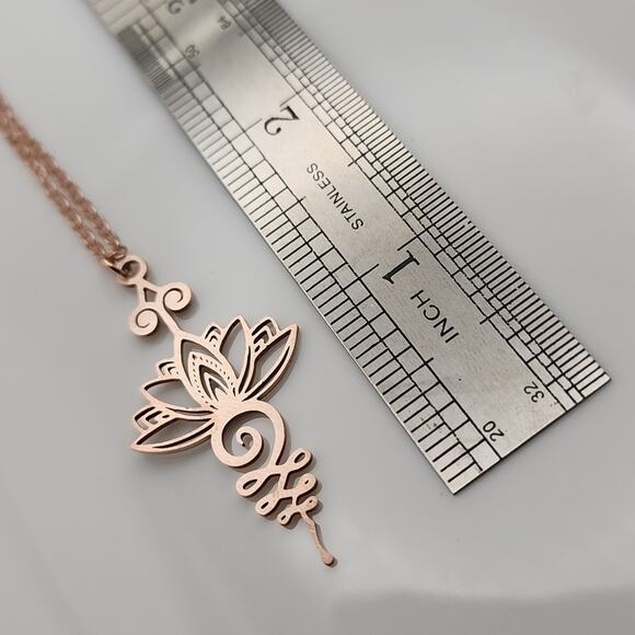 Boho Rose Gold Necklace - Picture 5 of 5